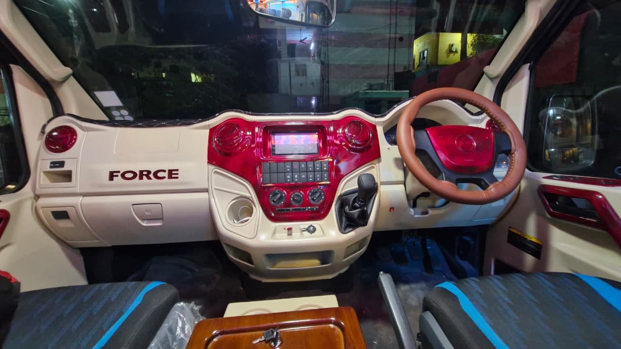 Group Travel Vehicle Chennai – Mini Bus & Tempo Traveller Hire